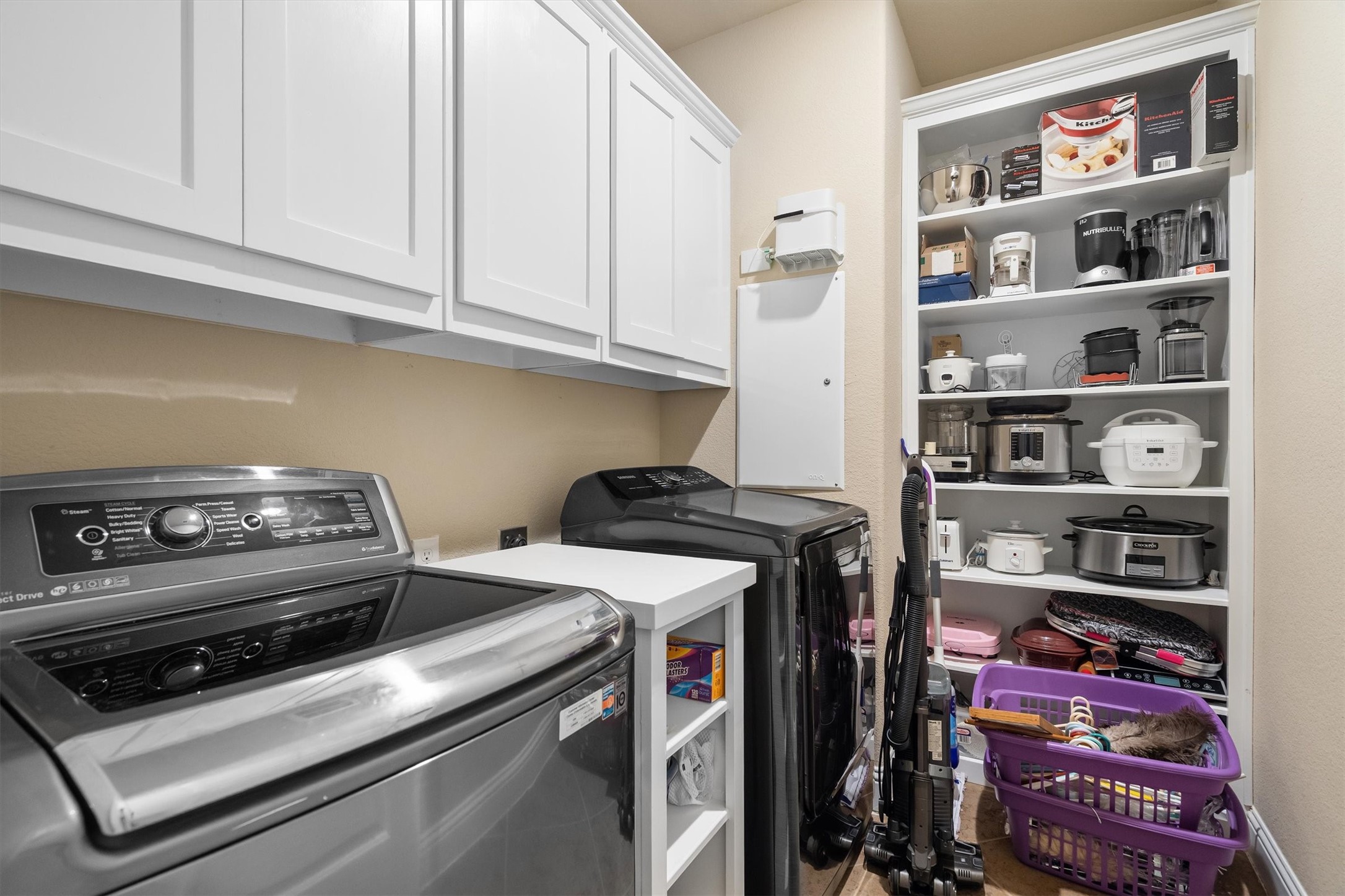 604 Satinwood Lane Euless TX 76039