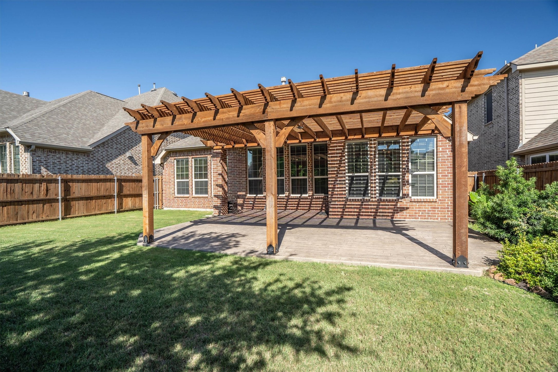 604 Satinwood Lane Euless TX 76039