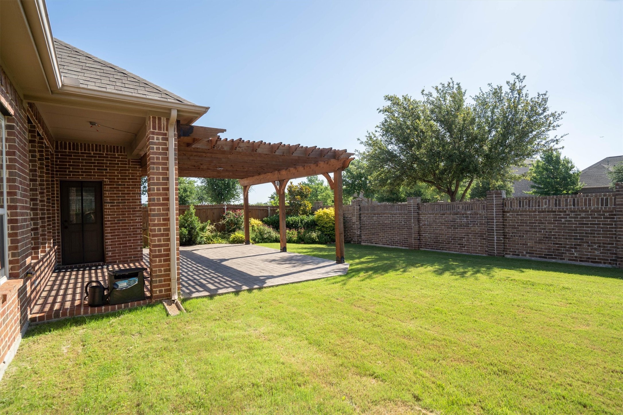 604 Satinwood Lane Euless TX 76039