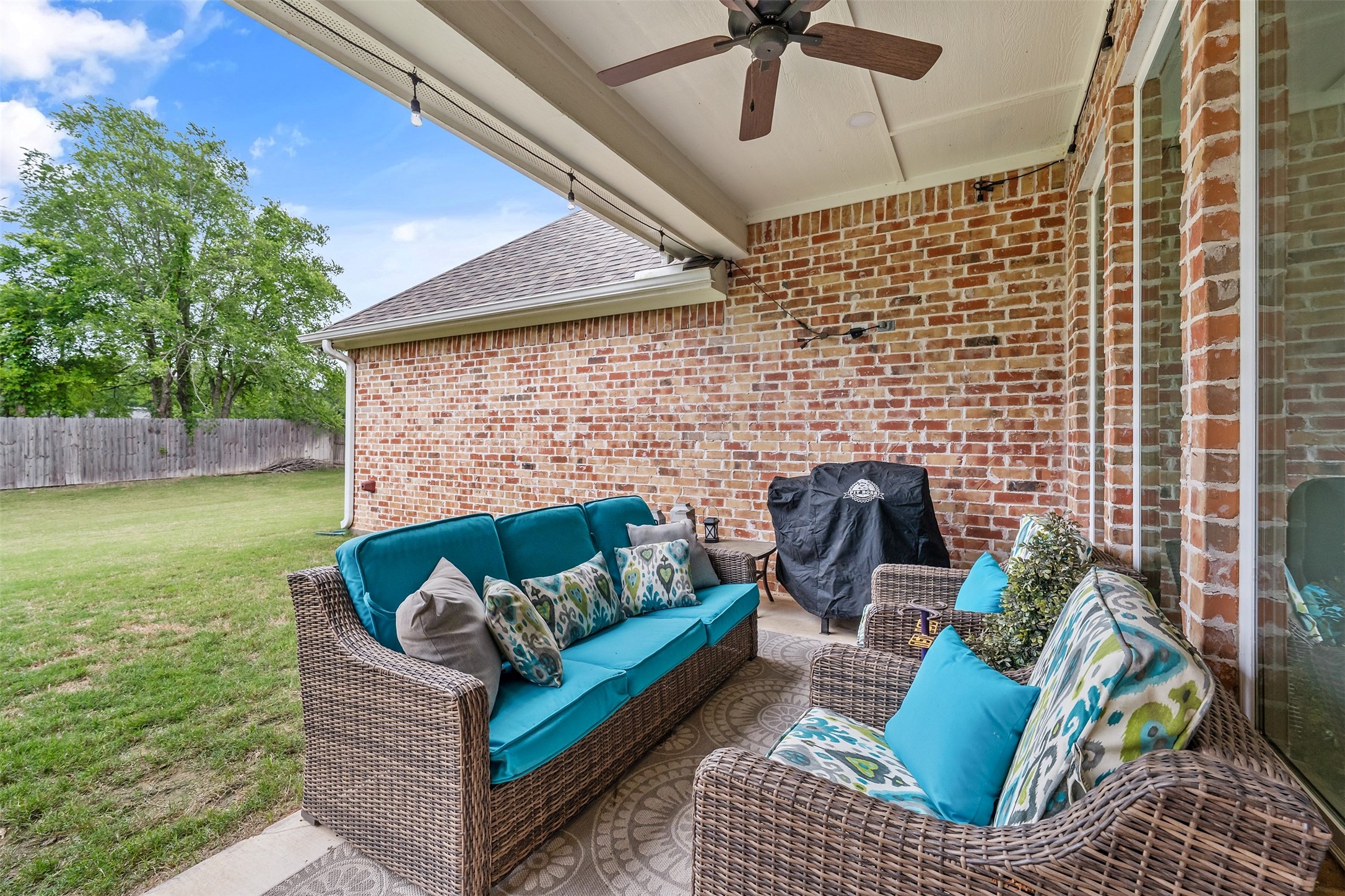 224 Kaul Bullard TX 75757