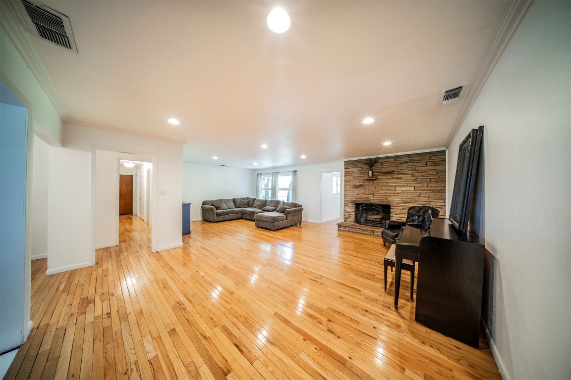 1724 Lake Shore Drive Fort Worth TX 76103