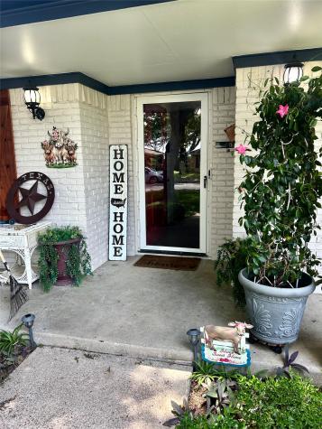 206 Vanderbilt Lane Waxahachie TX 75165