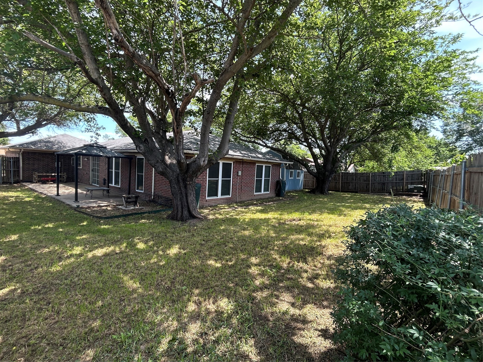 400 Indian Crest Drive Saginaw TX 76179