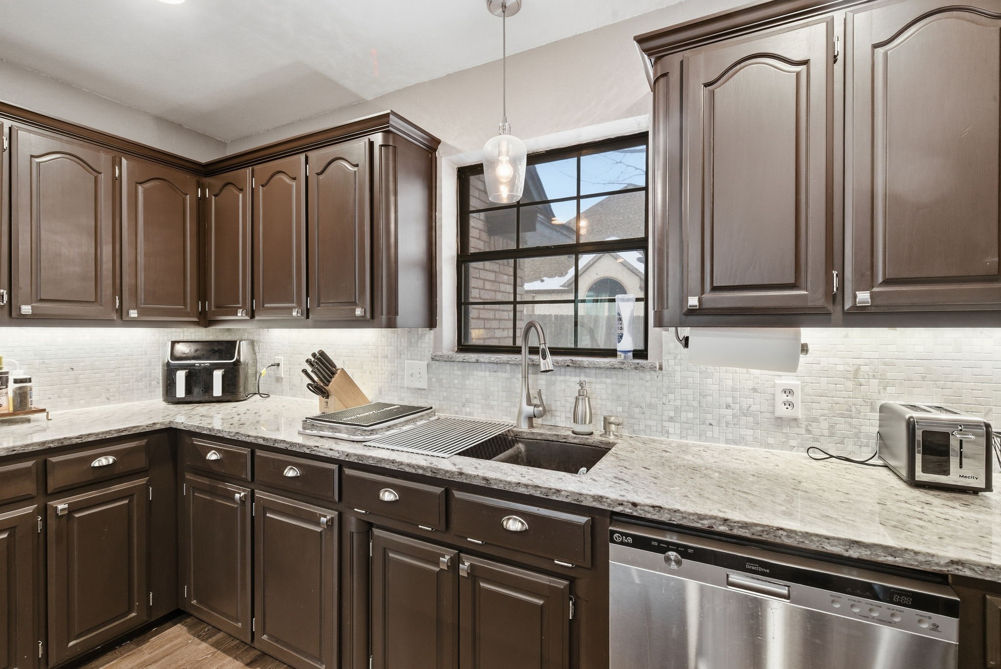 1936 Spinnaker Lane Azle TX 76020