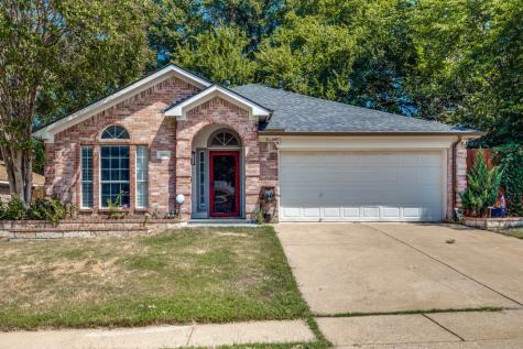 5005 Bradley Lane Arlington TX 76017