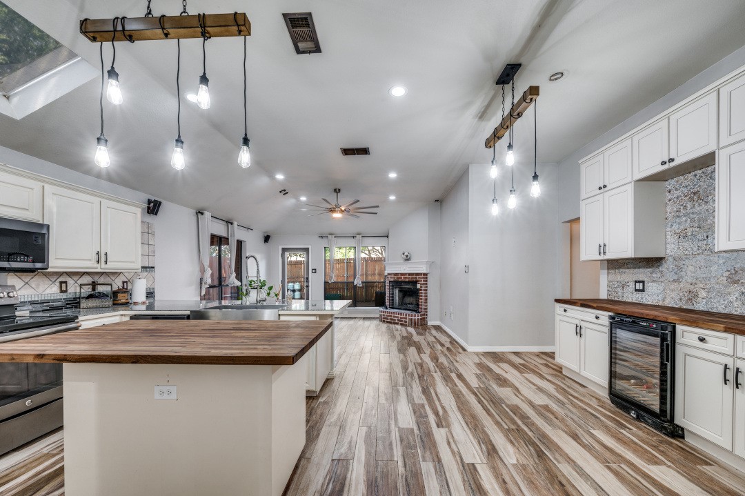 5005 Bradley Lane Arlington TX 76017