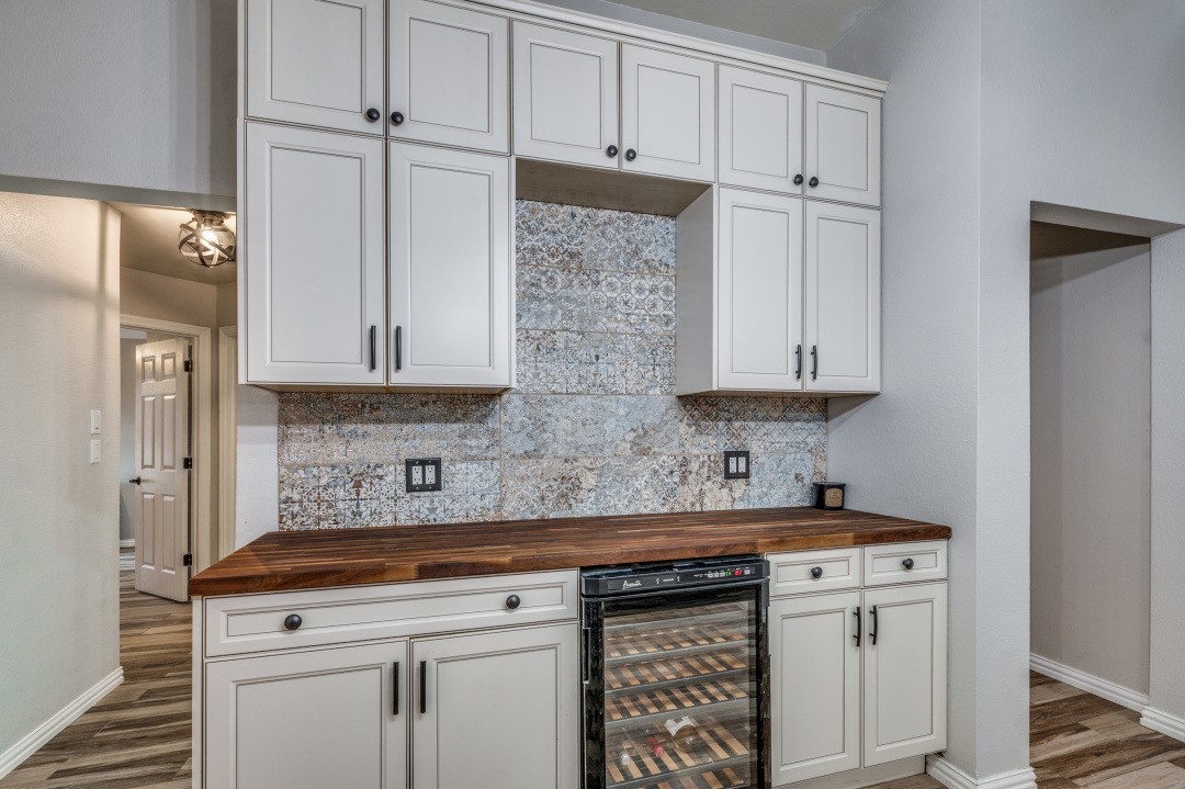 5005 Bradley Lane Arlington TX 76017
