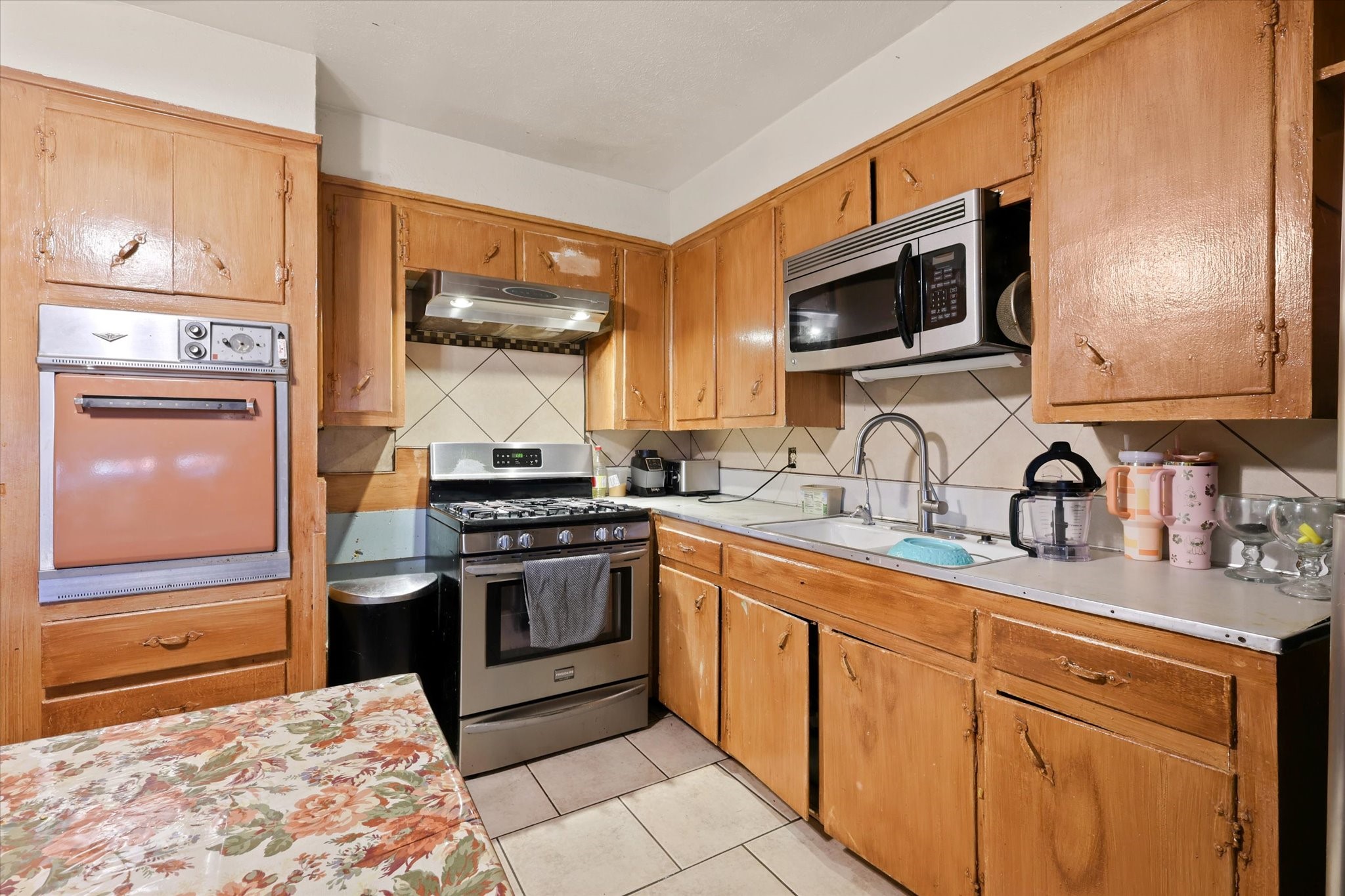 3404 Livingston Avenue Fort Worth TX 76110
