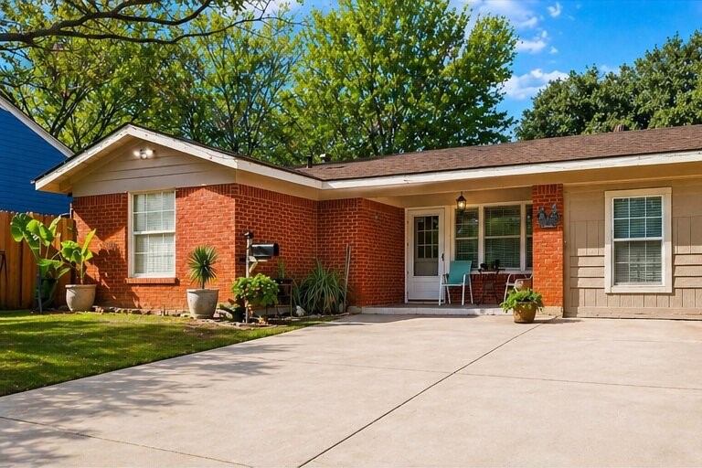 3404 Livingston Avenue Fort Worth TX 76110