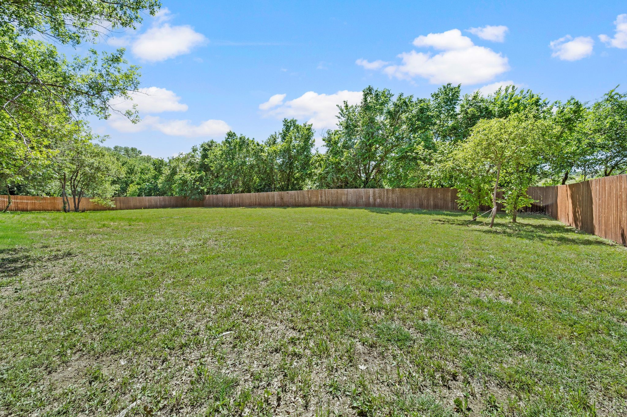 200 Clayton Crossing Springtown TX 76082