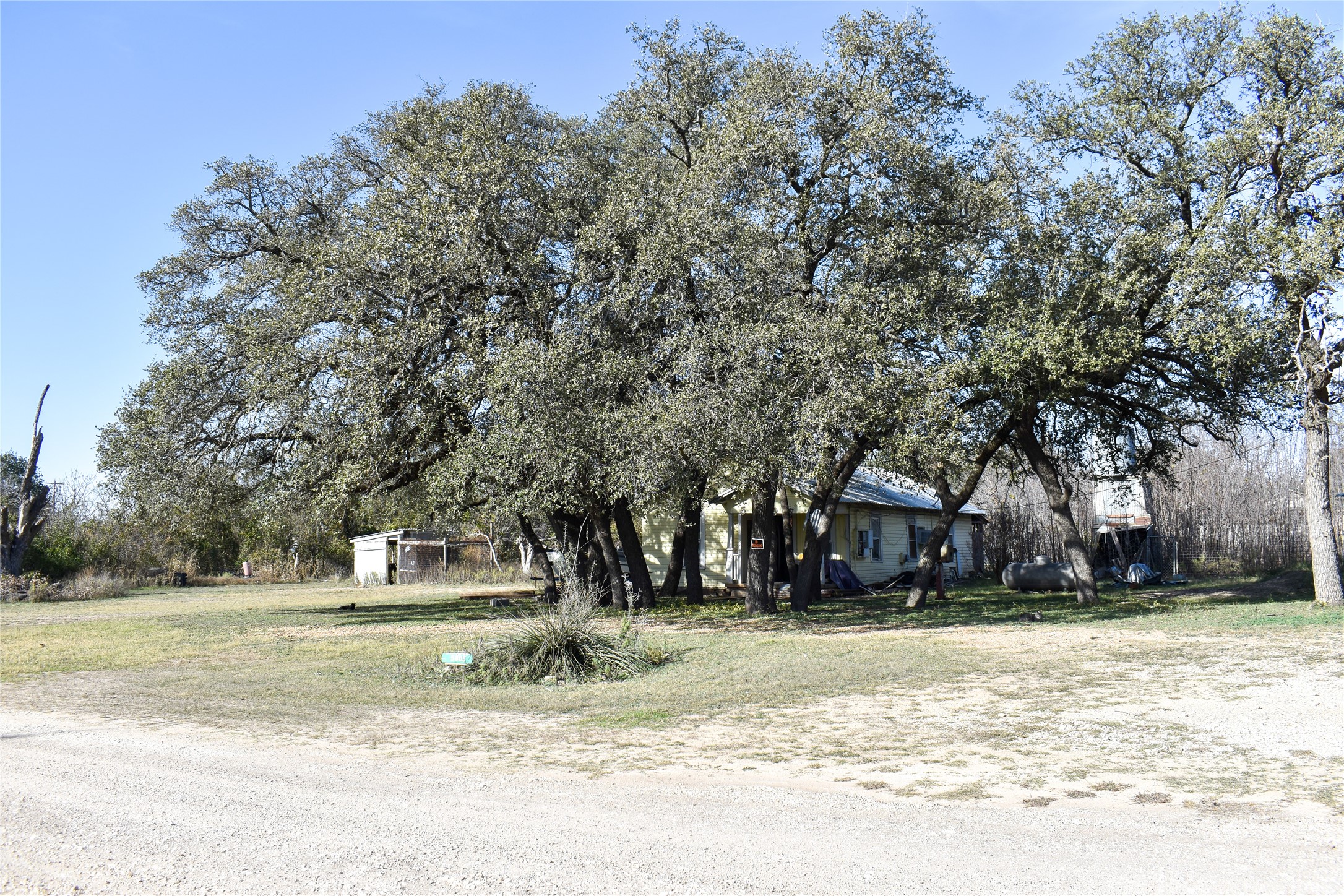 5605 Front Street Rochelle TX 76872