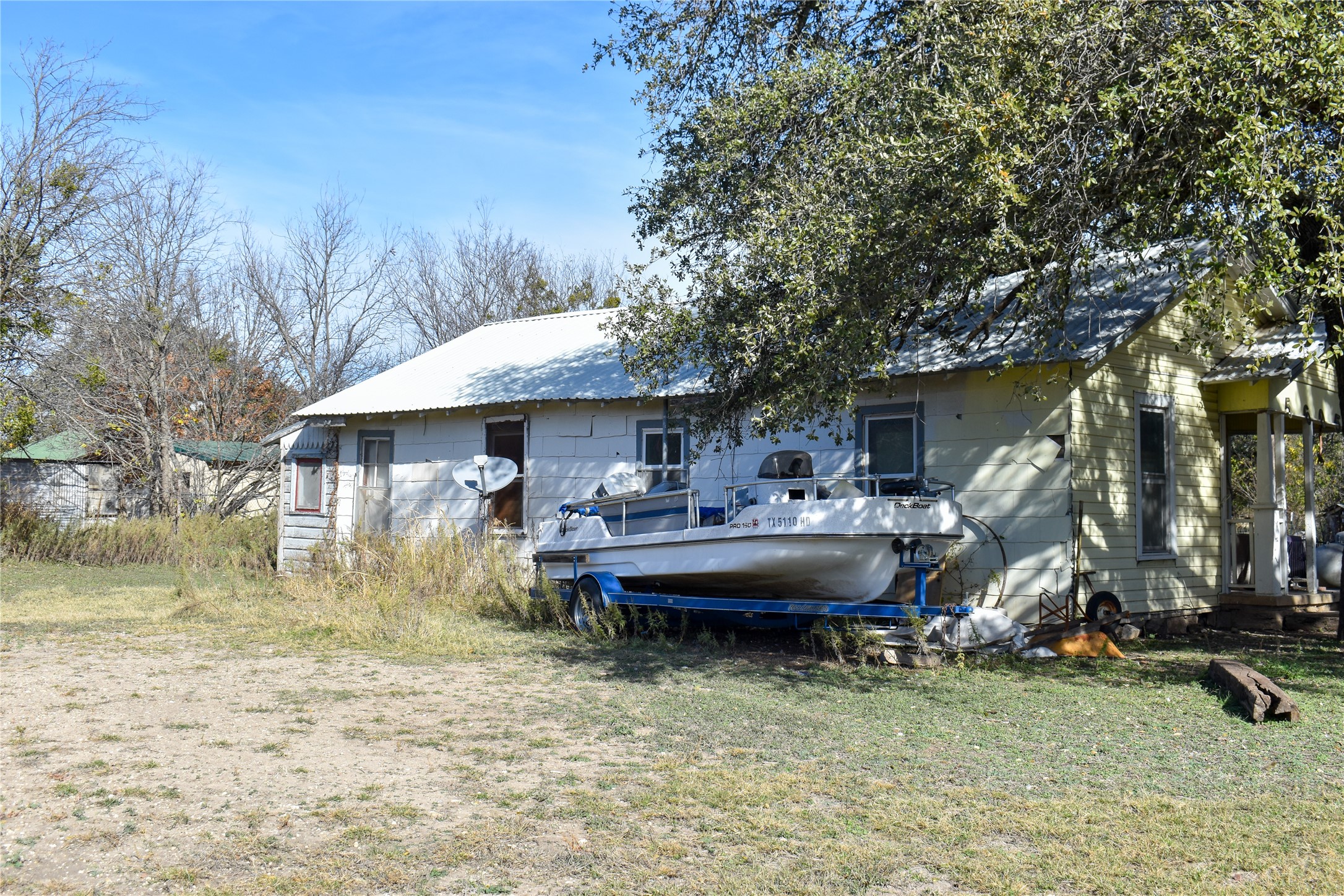 5605 Front Street Rochelle TX 76872