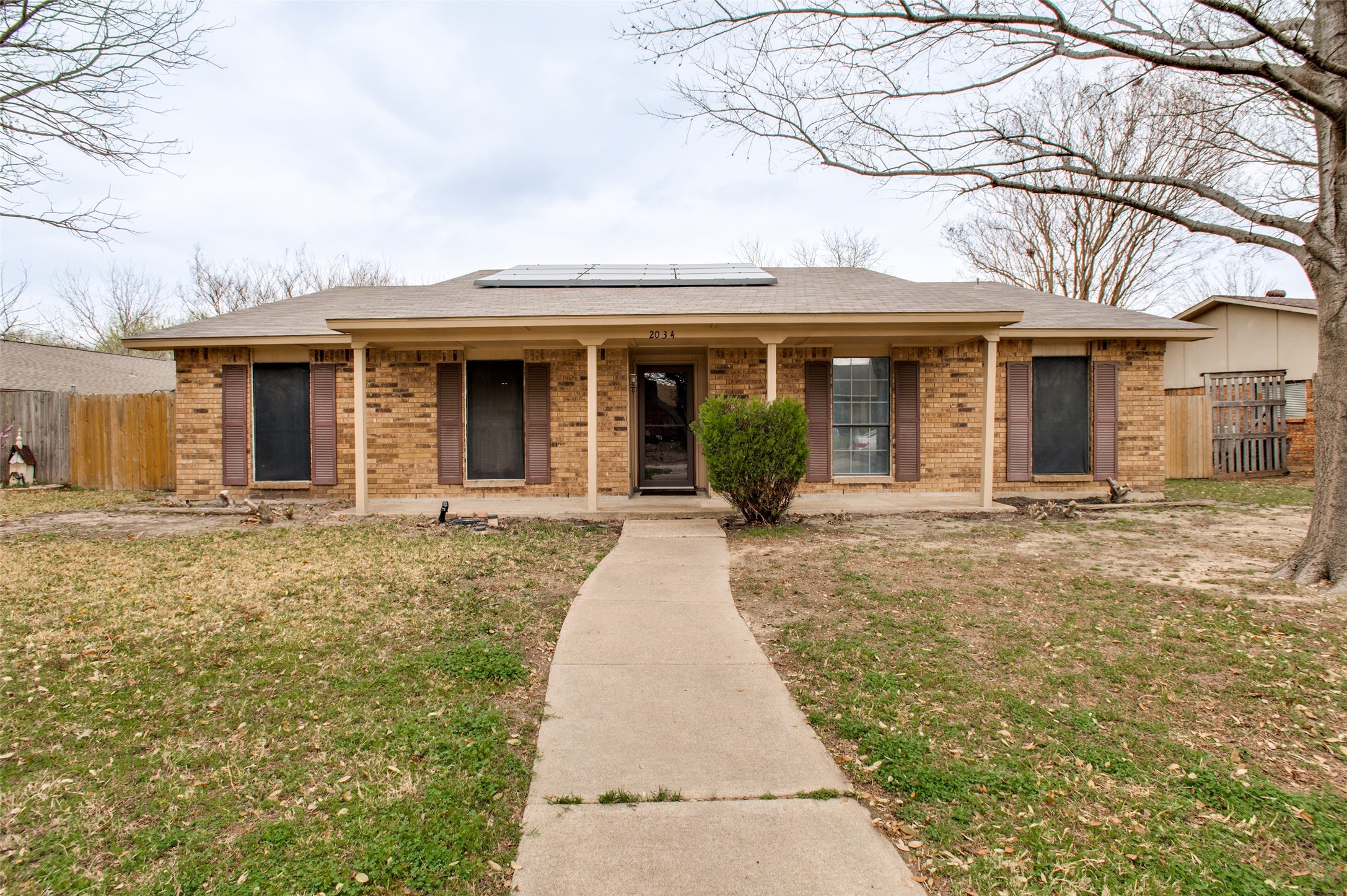 2034 Lewis Trail Grand Prairie TX 75052