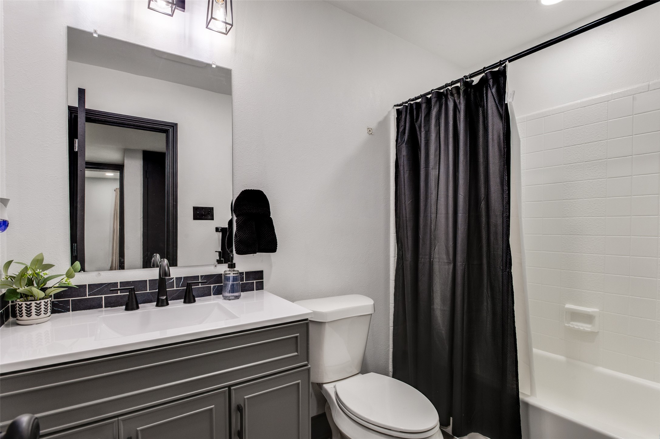 2034 Lewis Trail Grand Prairie TX 75052