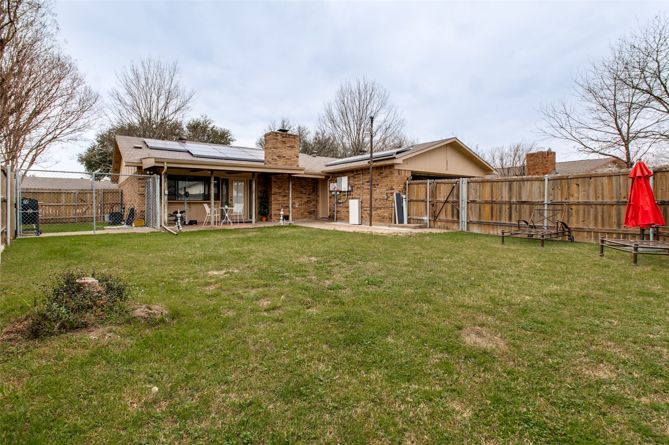 2034 Lewis Trail Grand Prairie TX 75052