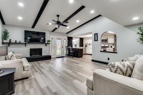 2034 Lewis Trail Grand Prairie TX 75052