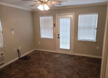 109 Palomino Shady Shores TX 76208