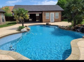 109 Palomino Shady Shores TX 76208
