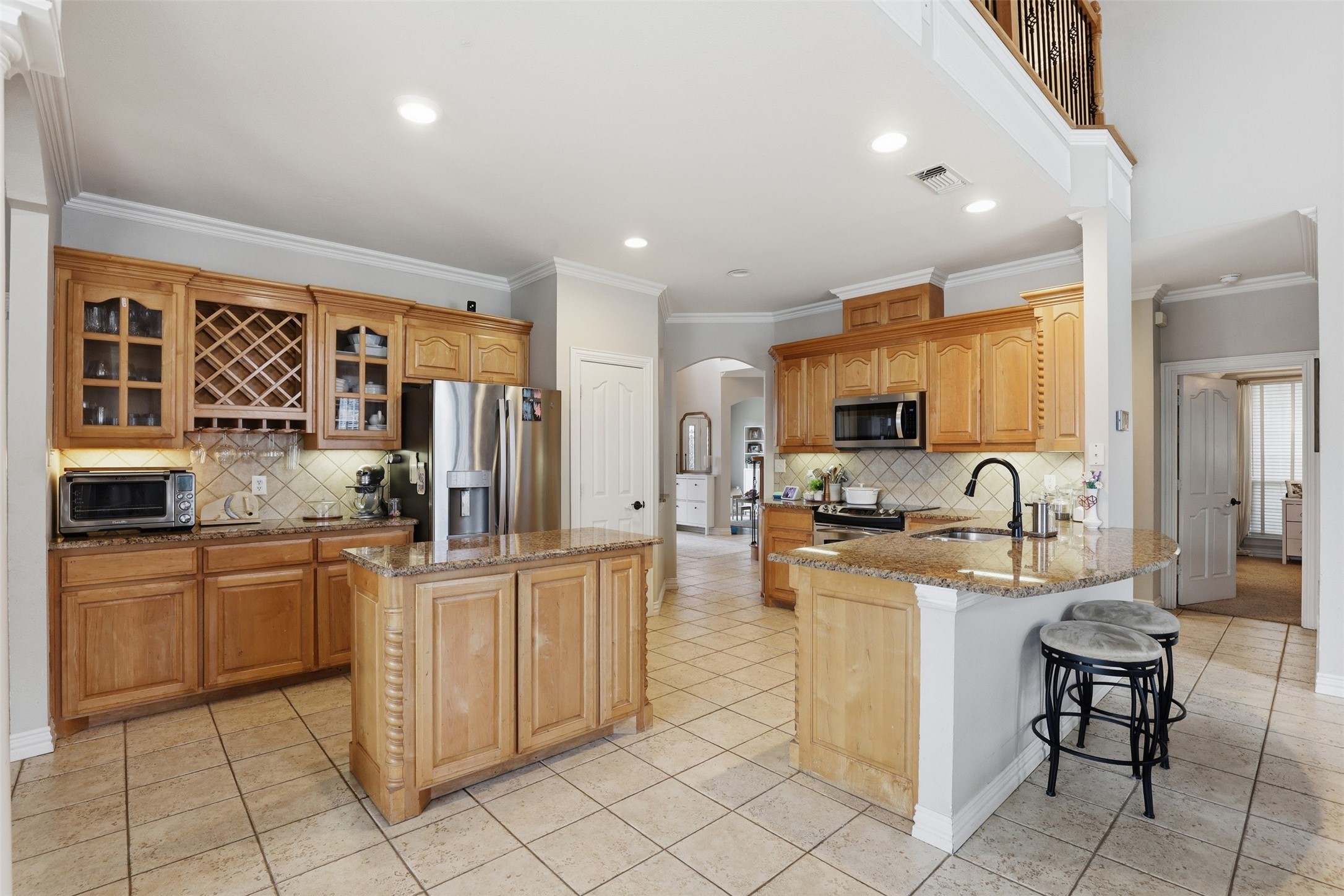109 Palomino Shady Shores TX 76208