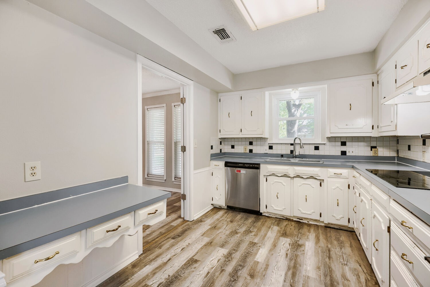 3201 Winchester Drive Plano TX 75075