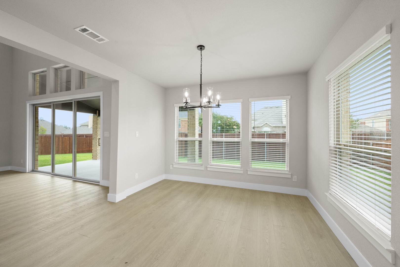 1822 Whisperwood Midlothian TX 76065