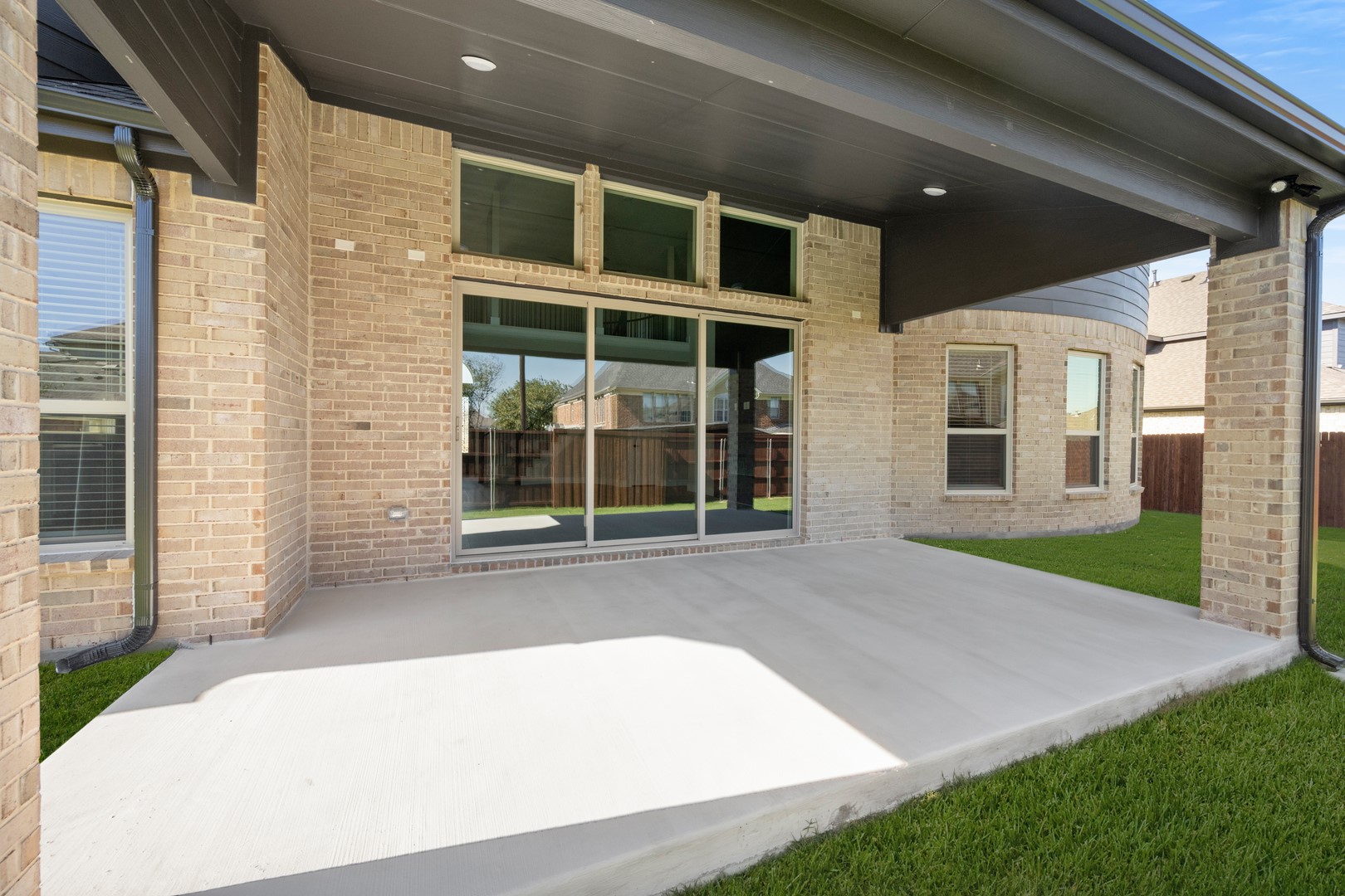 1822 Whisperwood Midlothian TX 76065