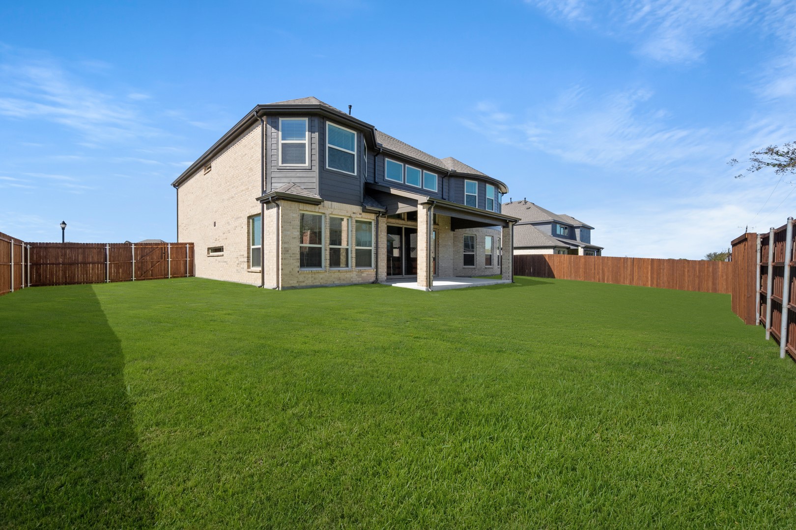 1822 Whisperwood Midlothian TX 76065