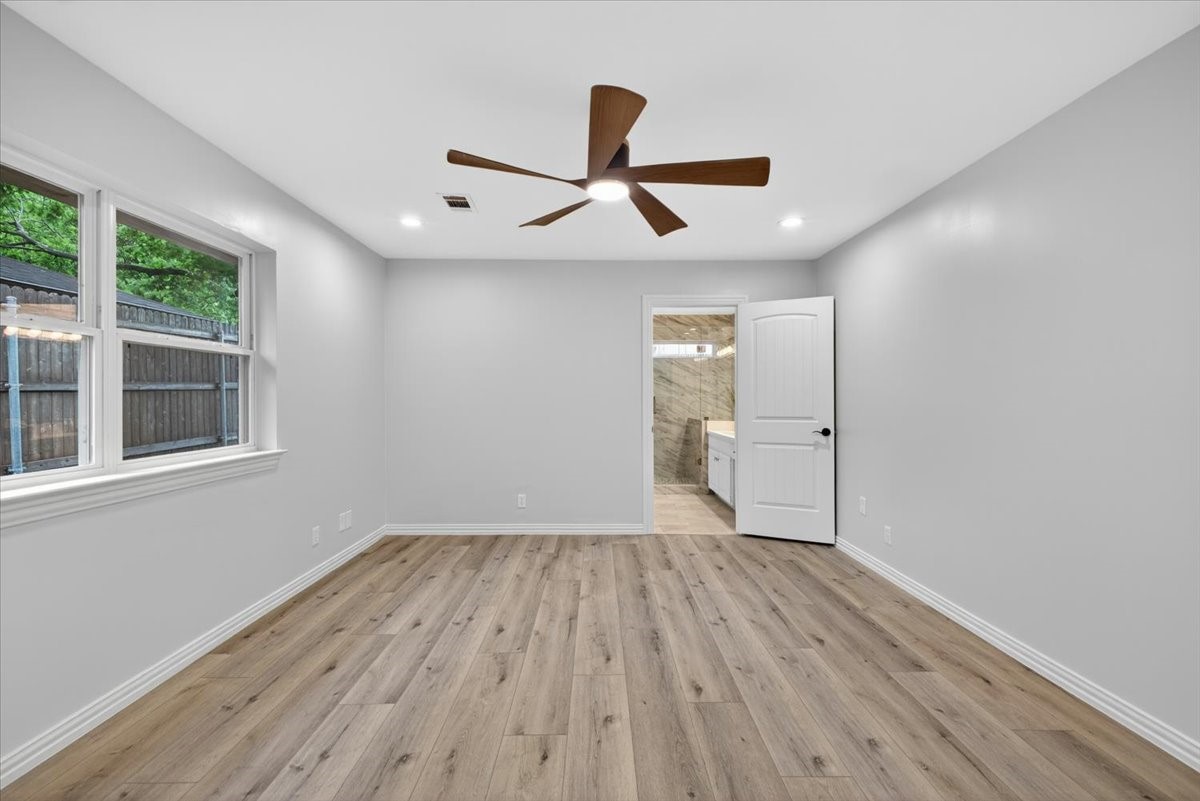 3330 Sharpview Lane Dallas TX 75228