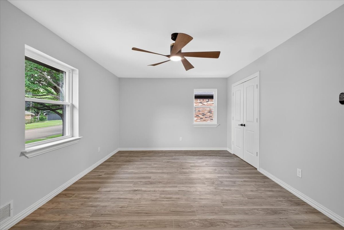 3330 Sharpview Lane Dallas TX 75228