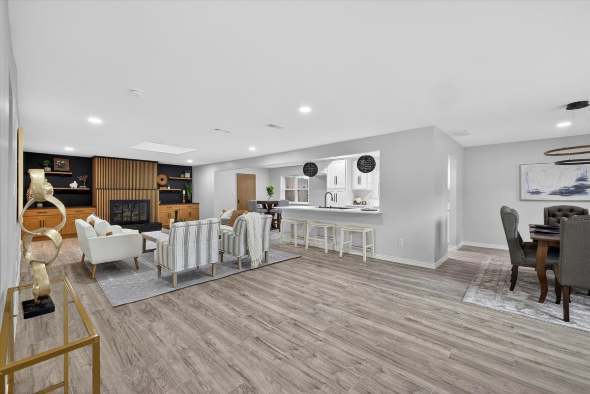 3330 Sharpview Lane Dallas TX 75228