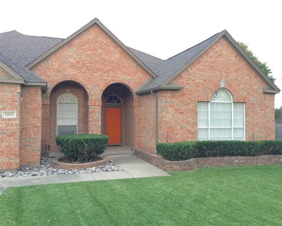 1801 Colima Court Arlington TX 76006