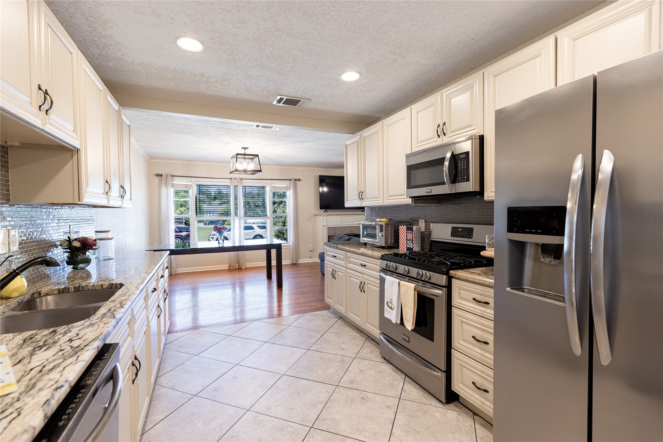 3509 Rogers Avenue Fort Worth TX 76109