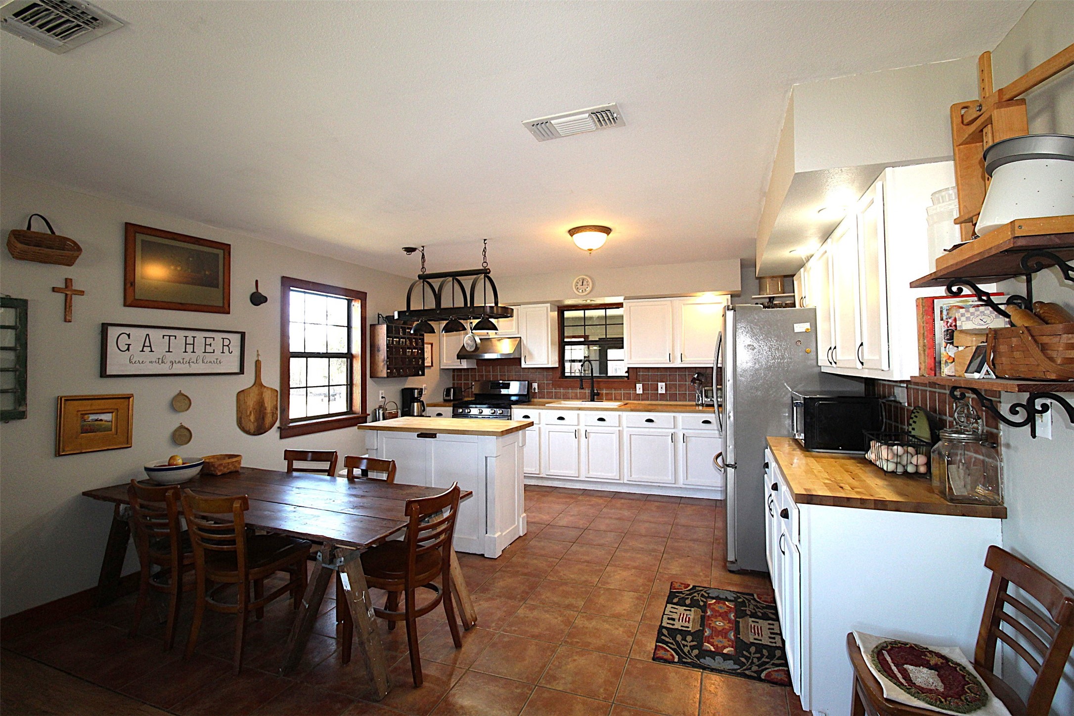 4776 NE County Road 2120 Road Talco TX 75487