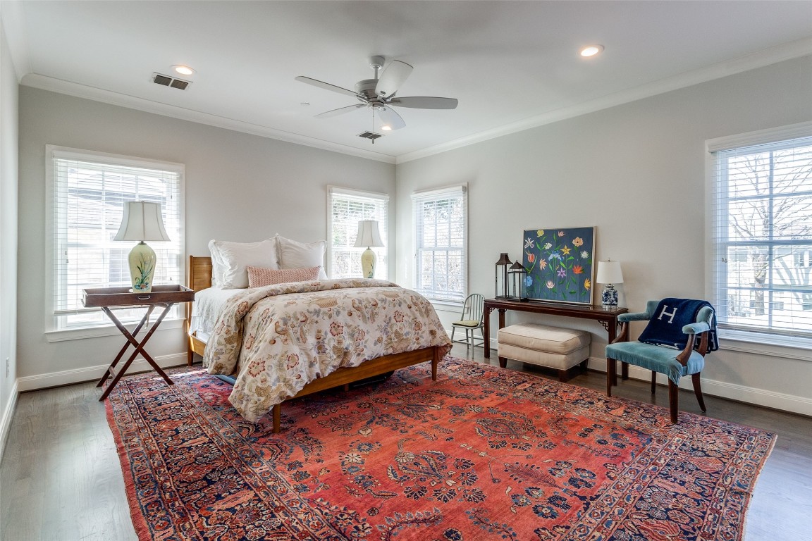 3228 Villanova Street University Park TX 75225