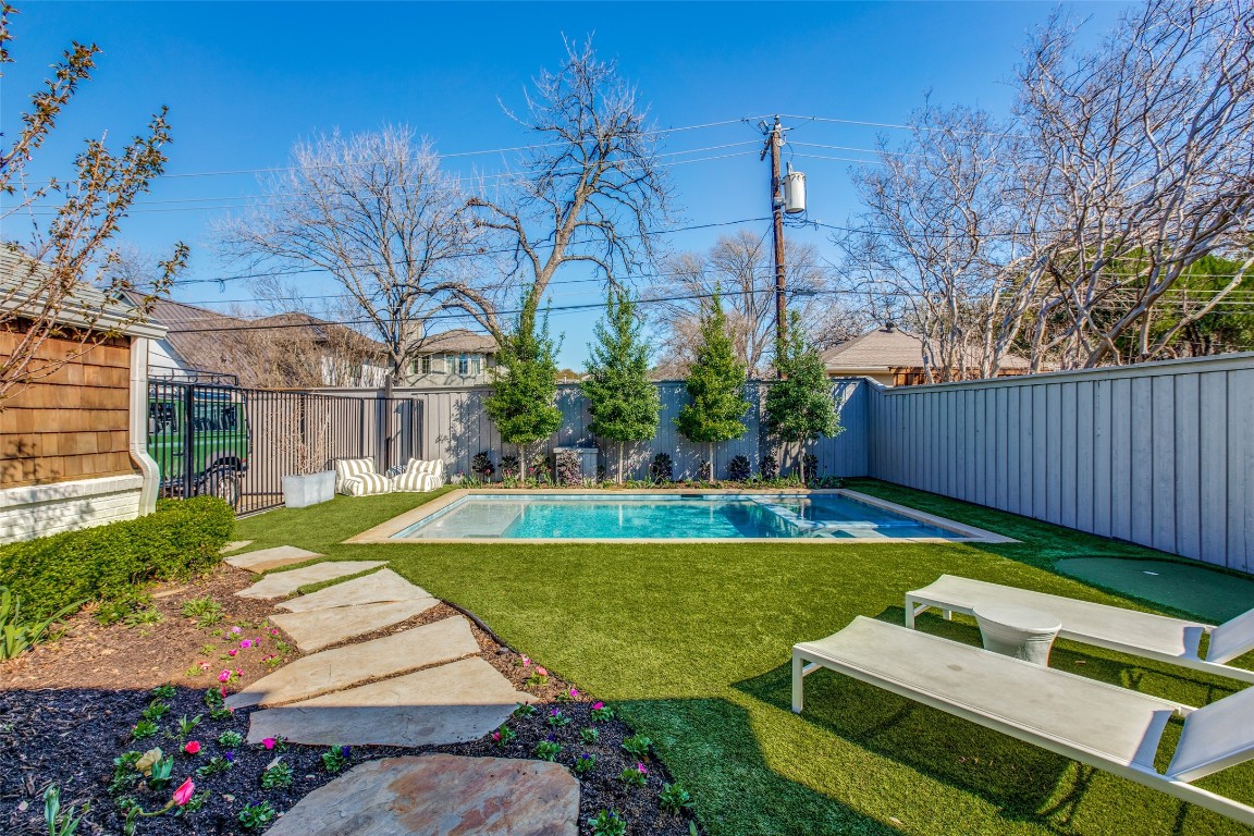 3228 Villanova Street University Park TX 75225