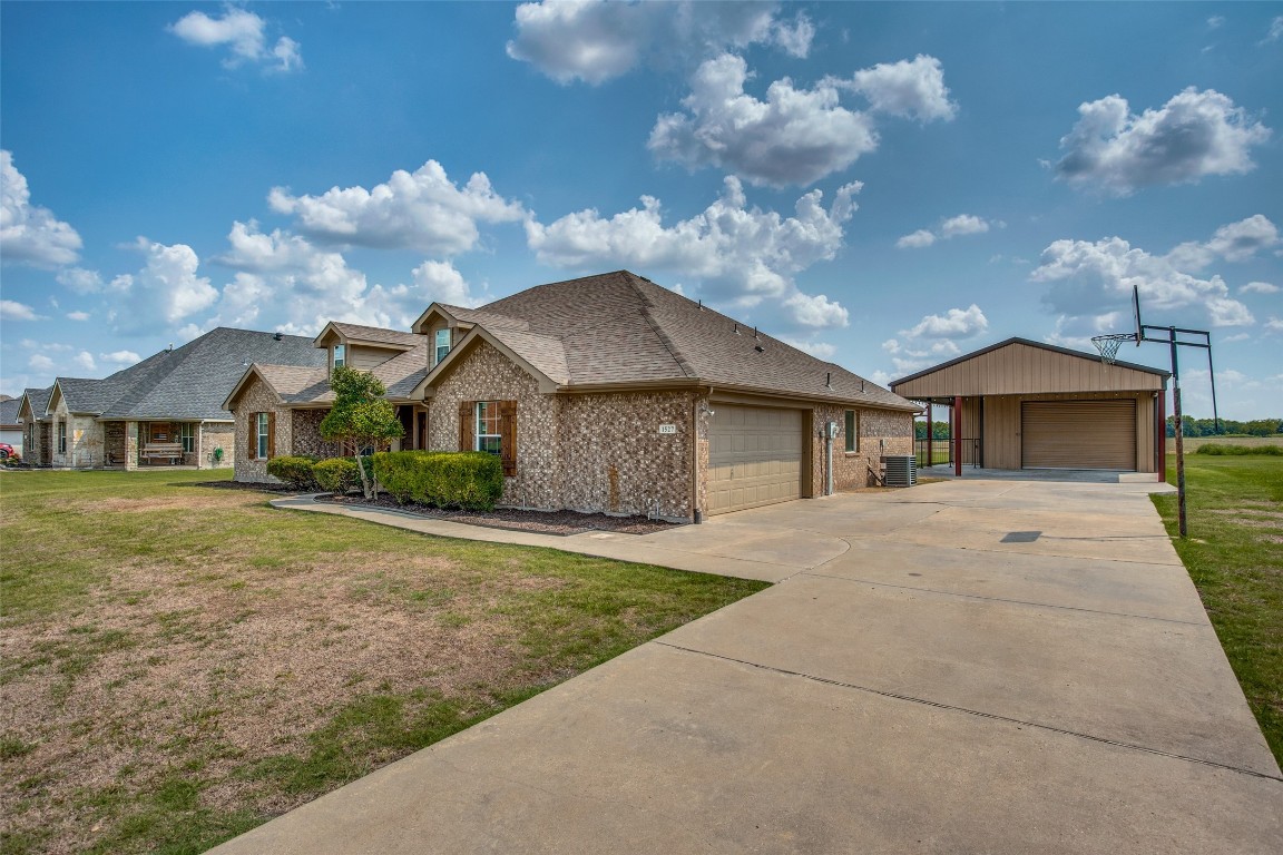 1527 Meadowbrook Lane Nevada TX 75173