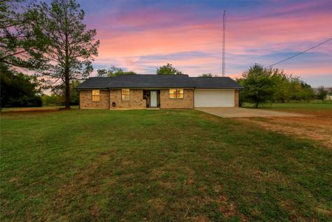 1270 County Road 1036 Greenville TX 75401