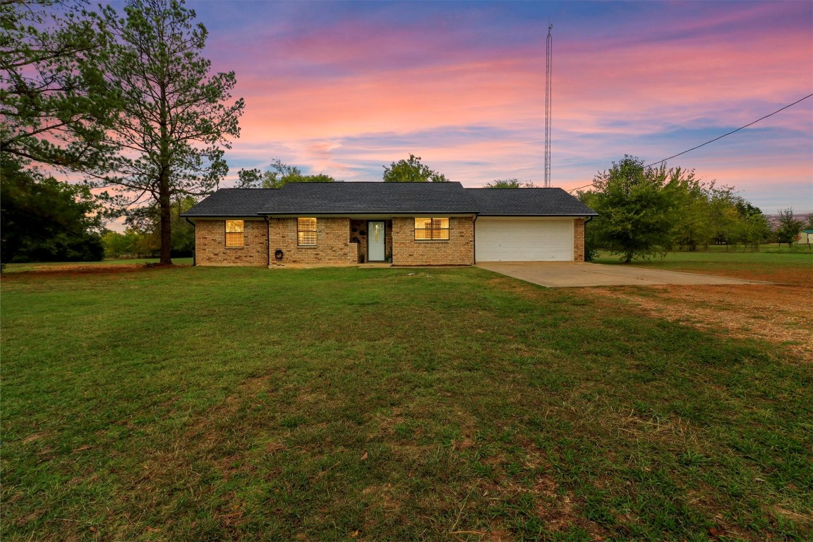 1270 County Road 1036 Greenville TX 75401