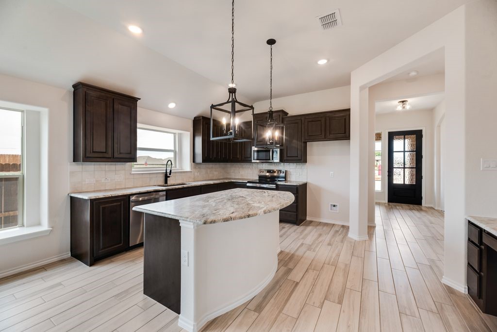 288 Coronado Court Granbury TX 76048