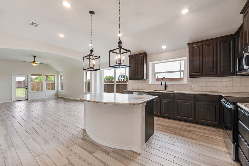 288 Coronado Court Granbury TX 76048