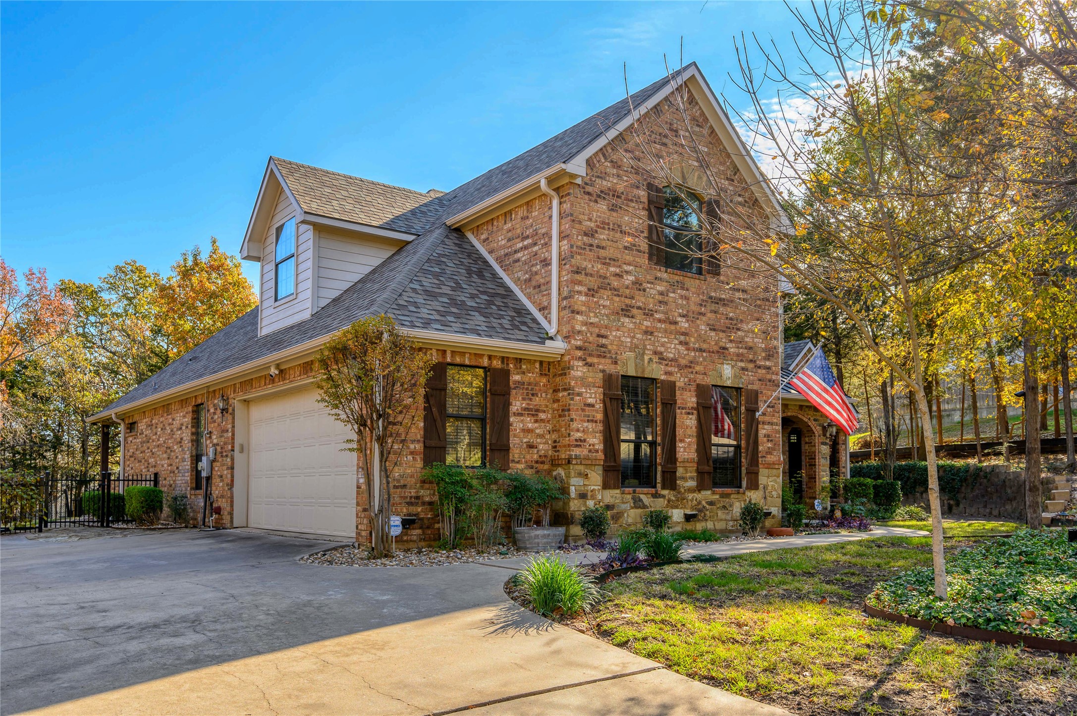 588 Lakepoint Loop Pottsboro TX 75076