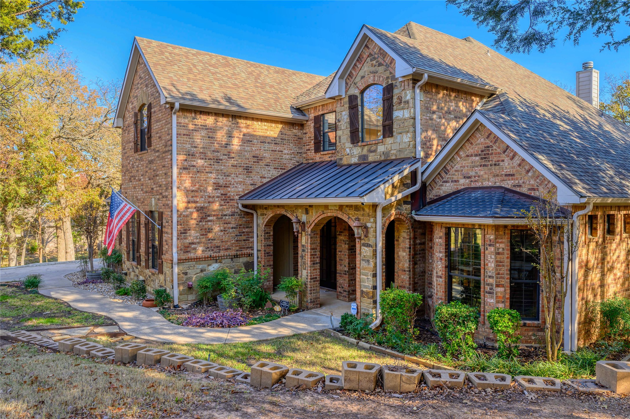 588 Lakepoint Loop Pottsboro TX 75076