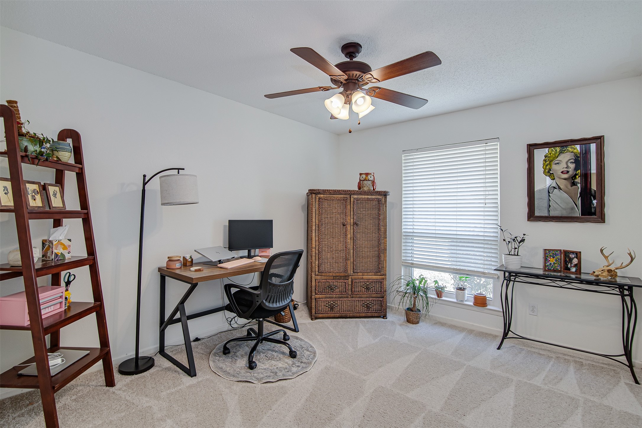 1910 New Castle Court Arlington TX 76013
