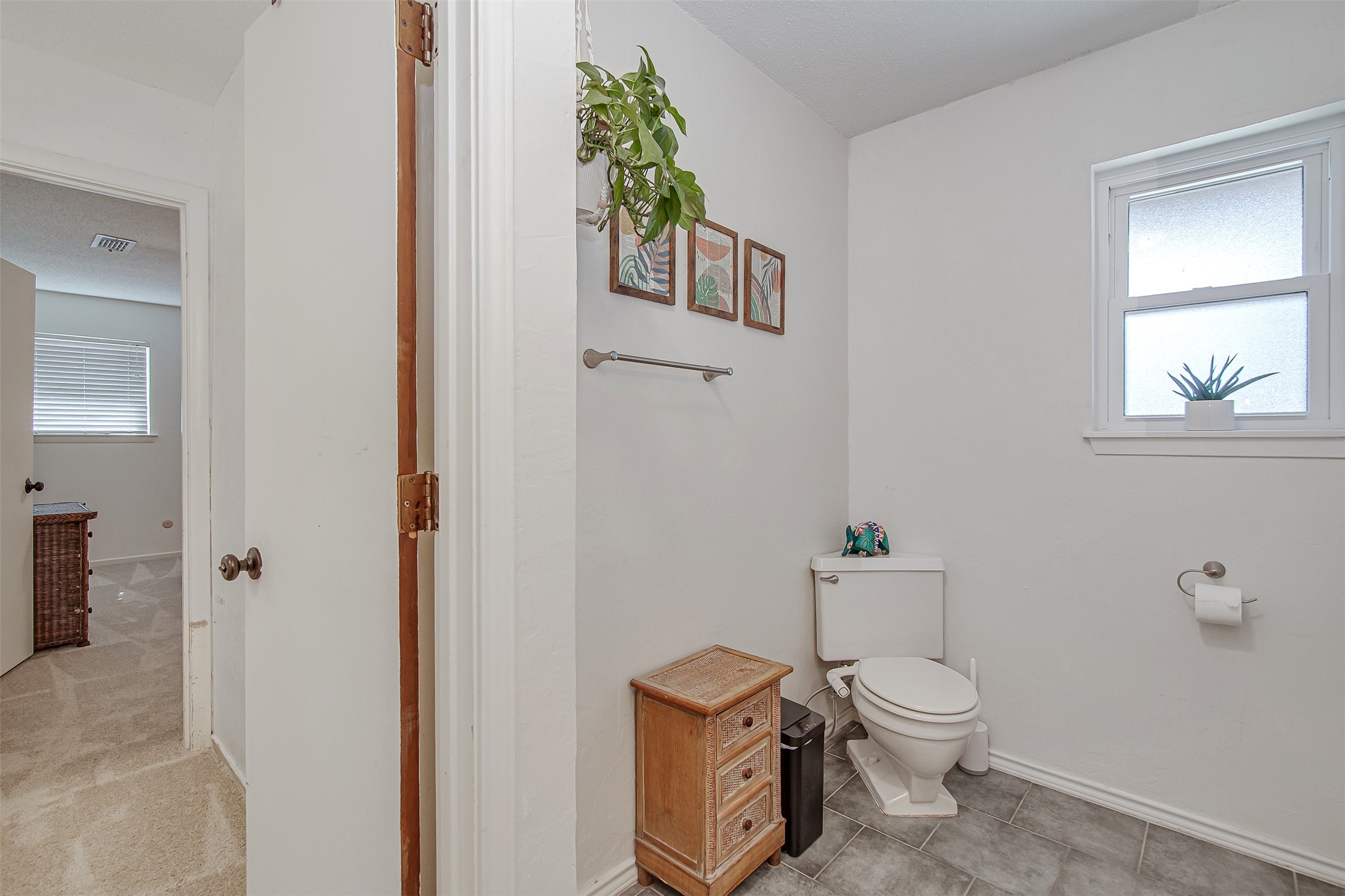 1910 New Castle Court Arlington TX 76013