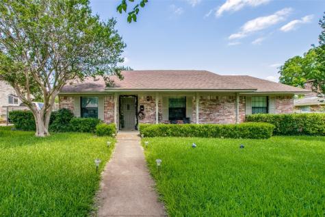 604 Misty Glen Drive Desoto TX 75115
