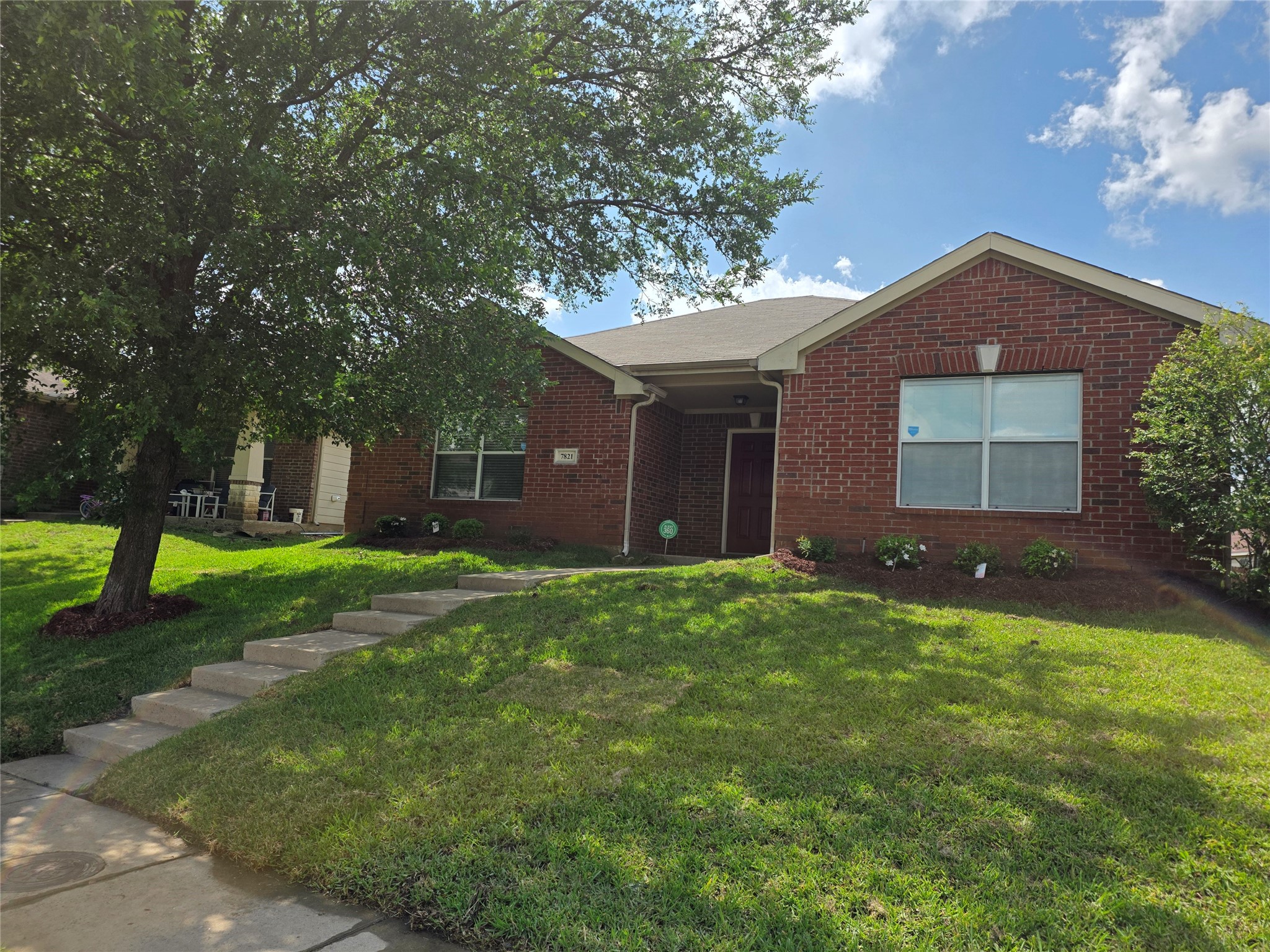 7821 Red Spring Road Dallas TX 75241