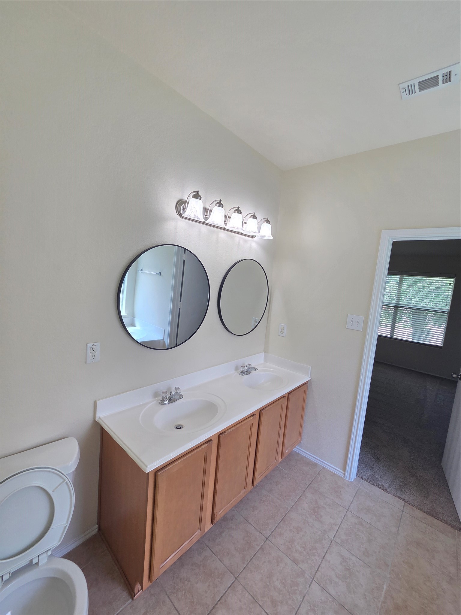 7821 Red Spring Road Dallas TX 75241