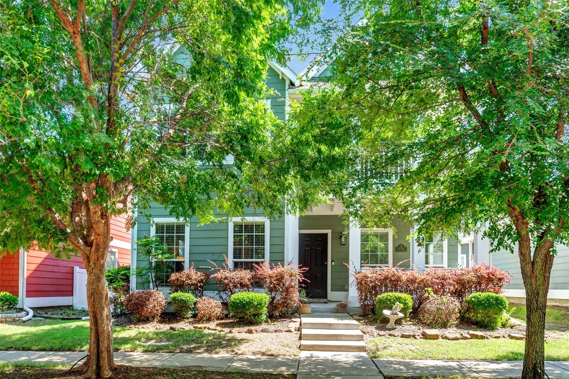 1228 Charleston Lane Savannah TX 76227