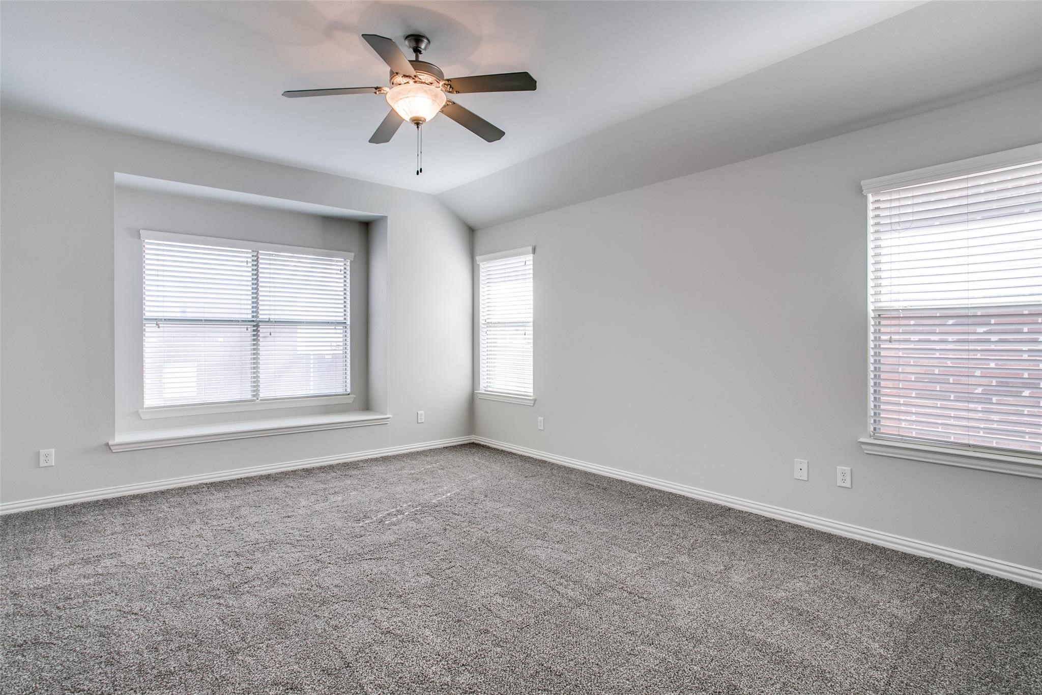 250 Churchill Loop Grapevine TX 76051
