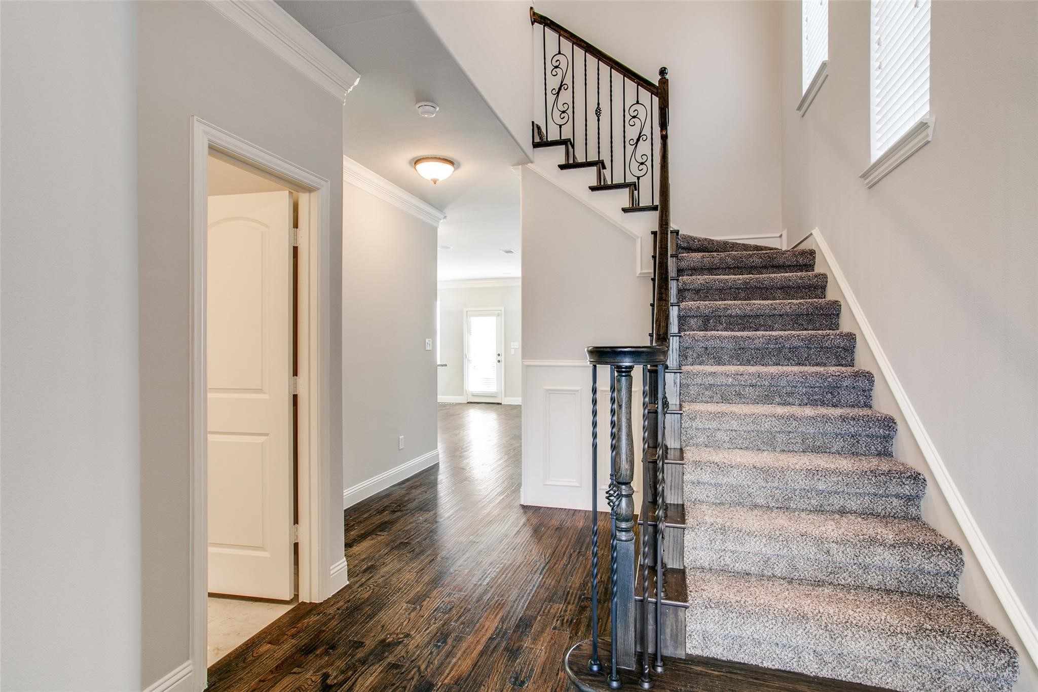 250 Churchill Loop Grapevine TX 76051